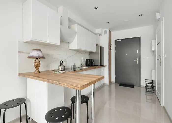 Bright Near Motlawa River In By Renters Daire