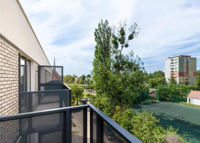 Daire Bright Near Motlawa River In By Renters