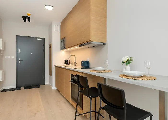 Bright Near Motlawa River In By Renters